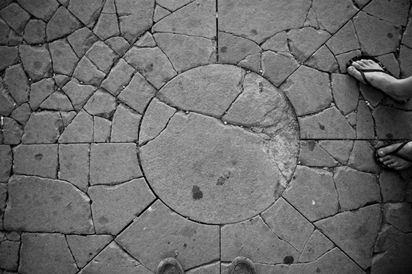 NeSpoon - Where others see cracks, she sees art. 2 nespoon 16 - Street art