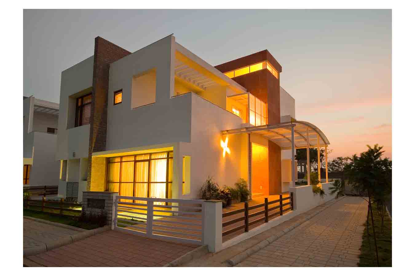 Domus Housing, Samar Ramchandra Associates