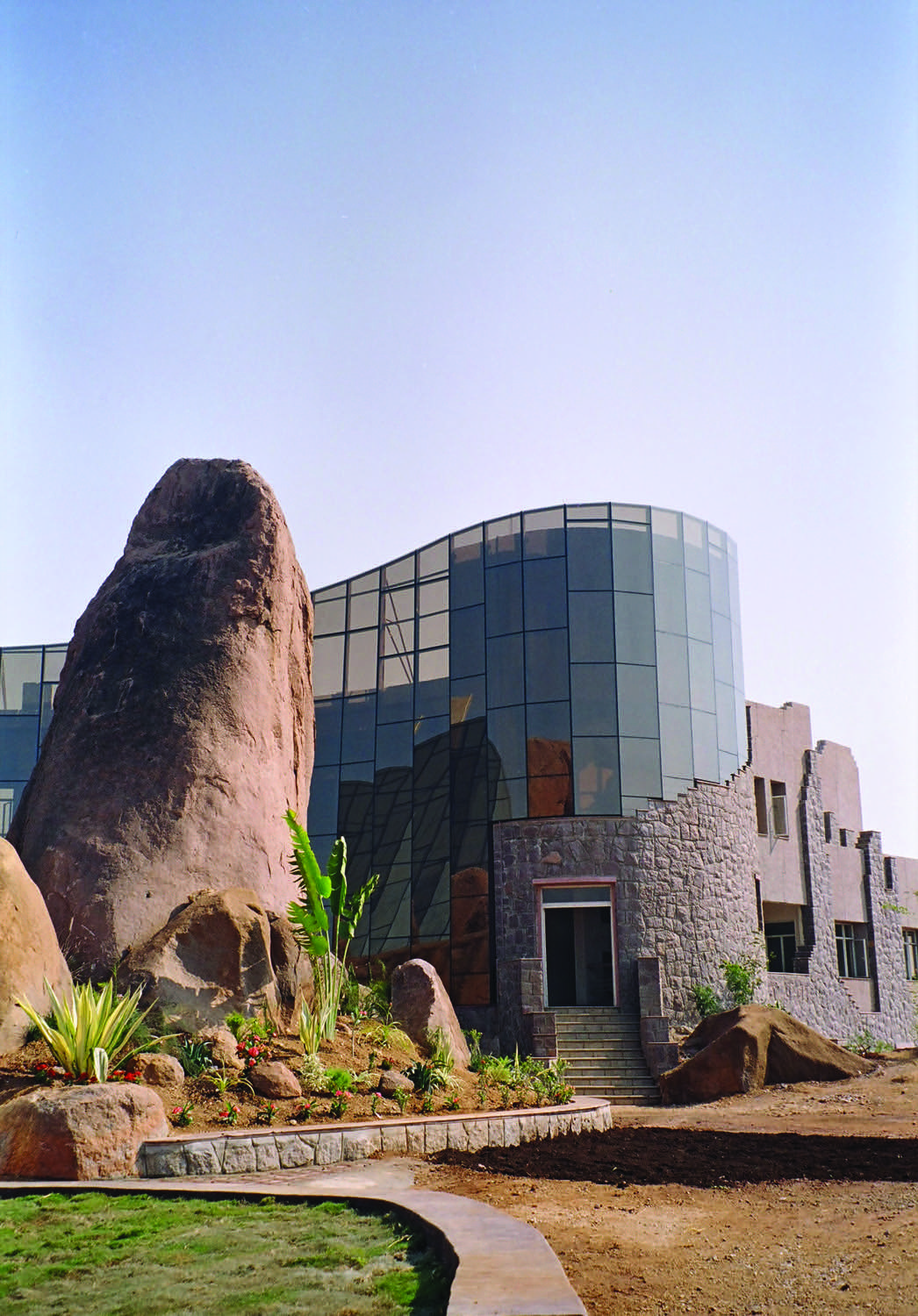 Laboratory for the Conservation of Endangered Species, Hyderabad, Shirish Beri