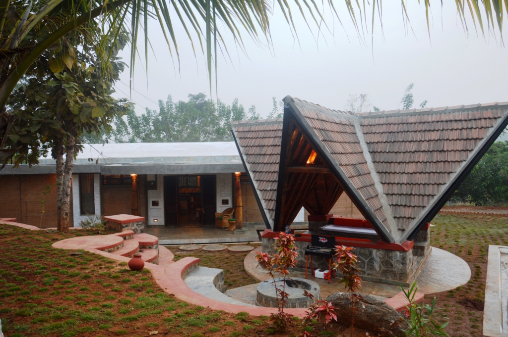 Bhatia farm Residence - Ranjeet Mukherjee