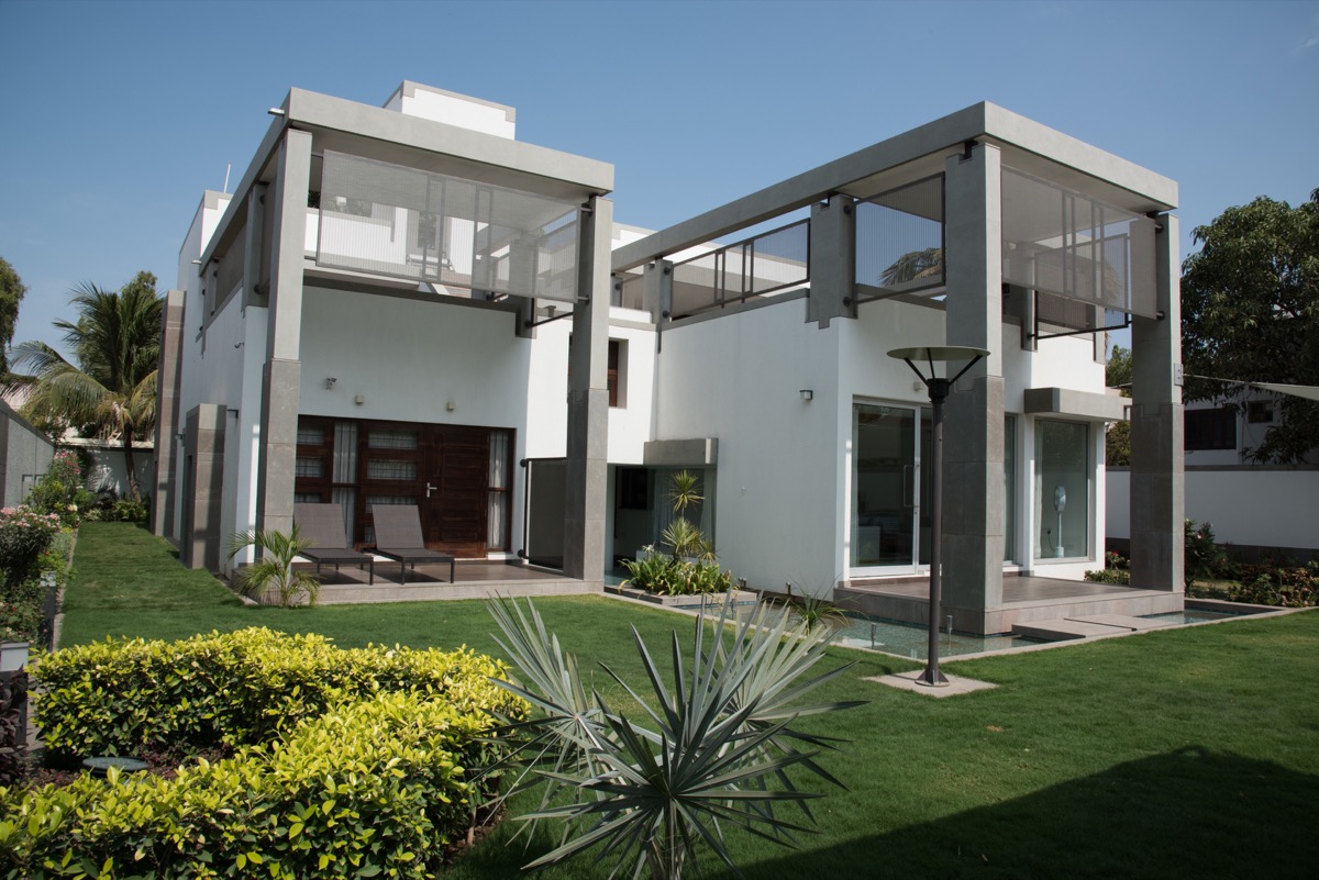 The Veiled House - Nishant Machhar Architects