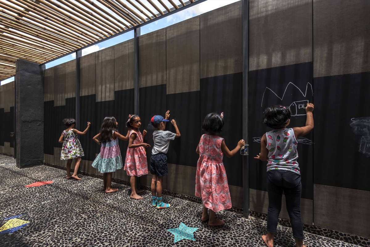 The outdoor classroom - Studio Infinity, Pune