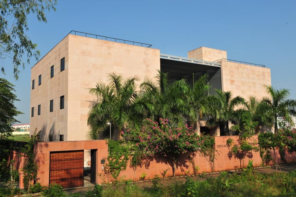 India House, Pune - Christopher Benninger Architects