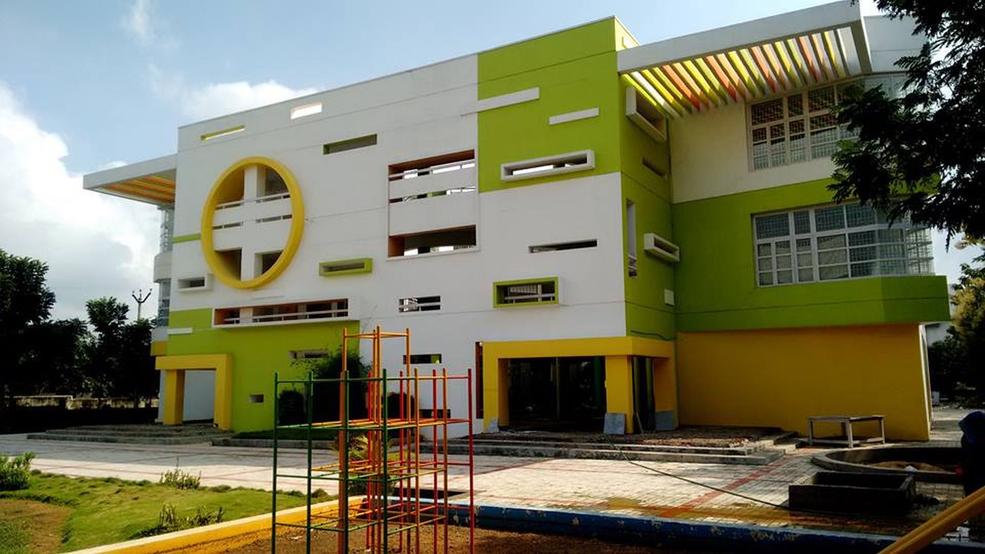 School at Sriperambedur at Sriperumbudur by Murali Architects