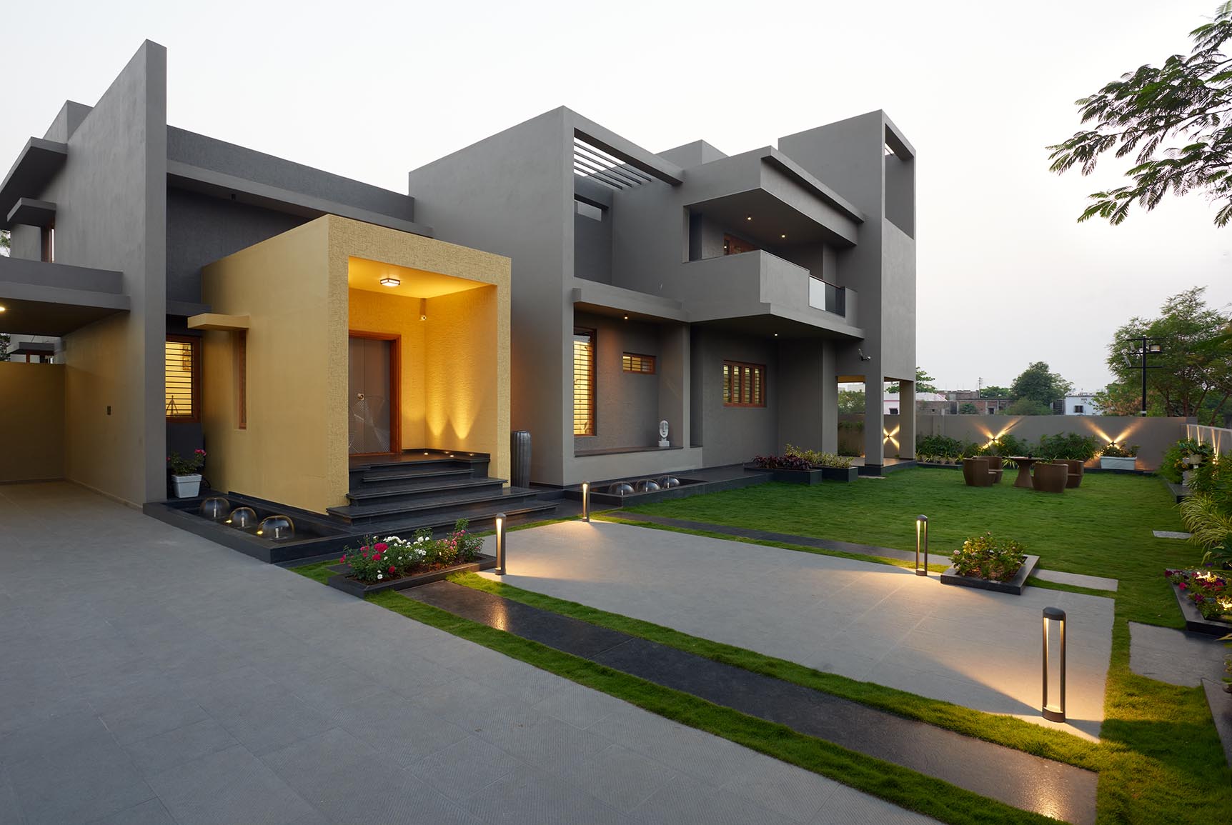 Maliwal Residence, Nanded, Maharashtra - 4th Axis Design Studio 1
