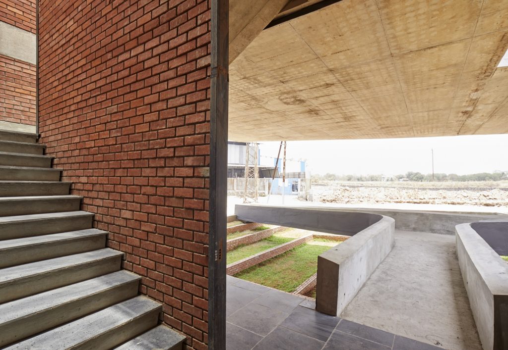 Concrete void (Vijay Transtech factory), at Bhiwandi, Maharashtra, by Sameep Padora and Associates 23