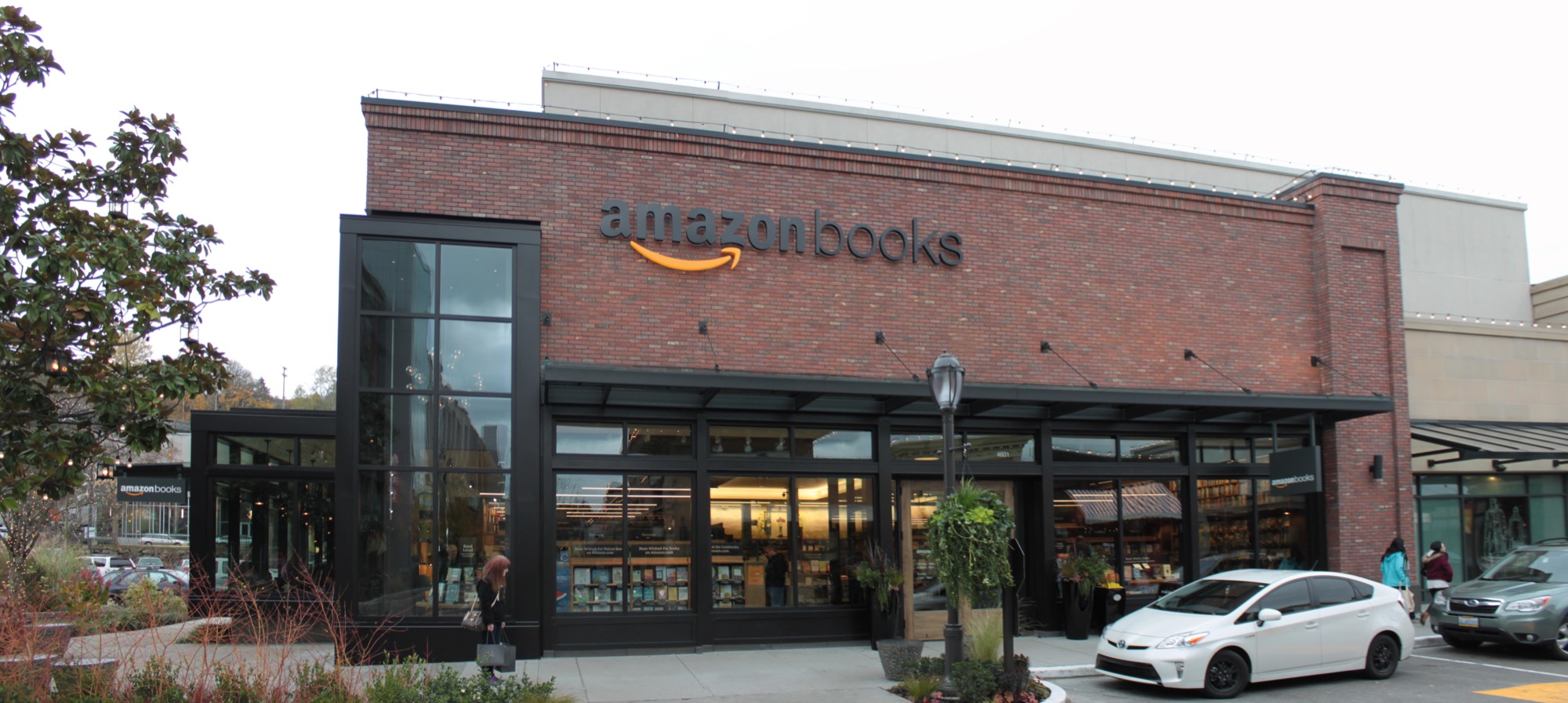 Amazon Book Store at Seattle