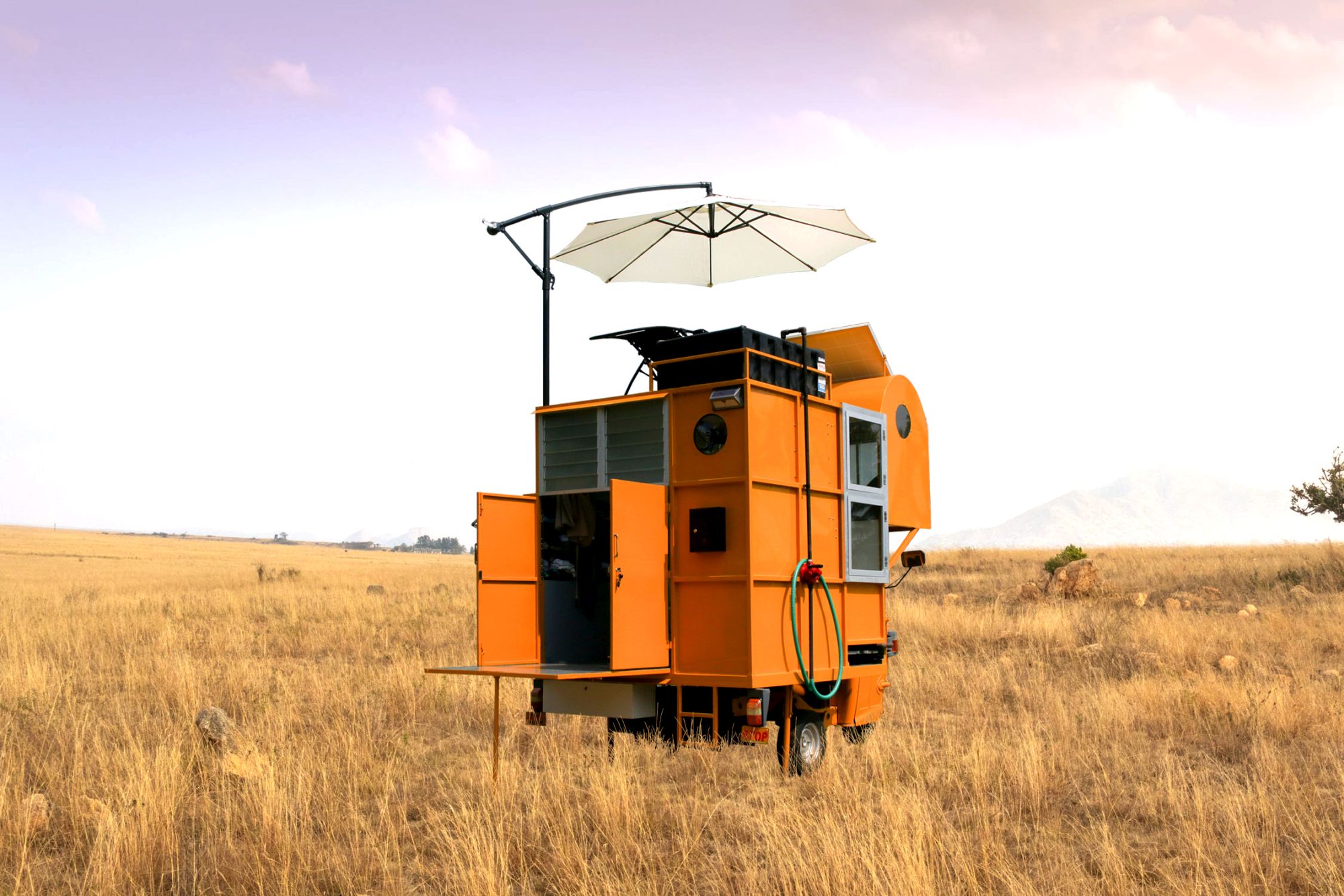 Portable housing concepts in India, by The BILLBOARDS Collective