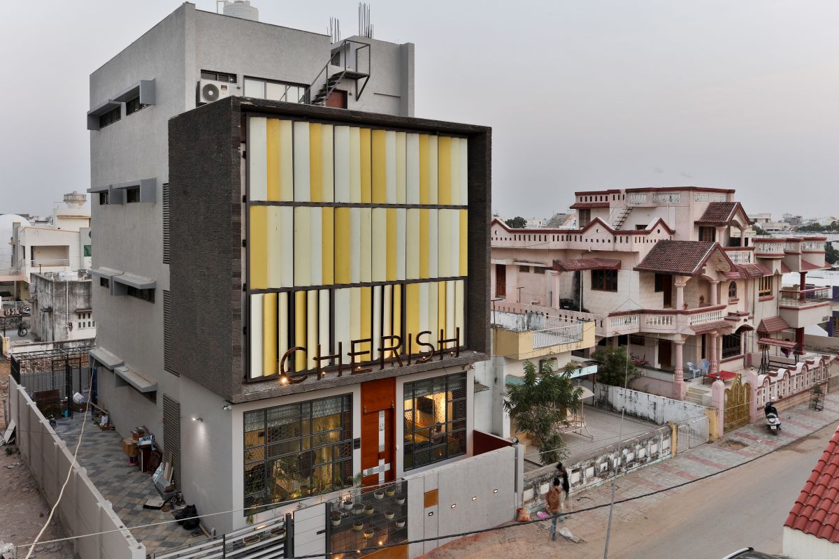 The Cherish SpaLon House (Architecture), at Himatnagar, Gujarat, India, by Architects at Work