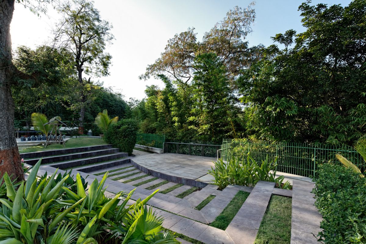 Butterfly Villa @ Nashik, landscape design by ORIGIN Architects. 19