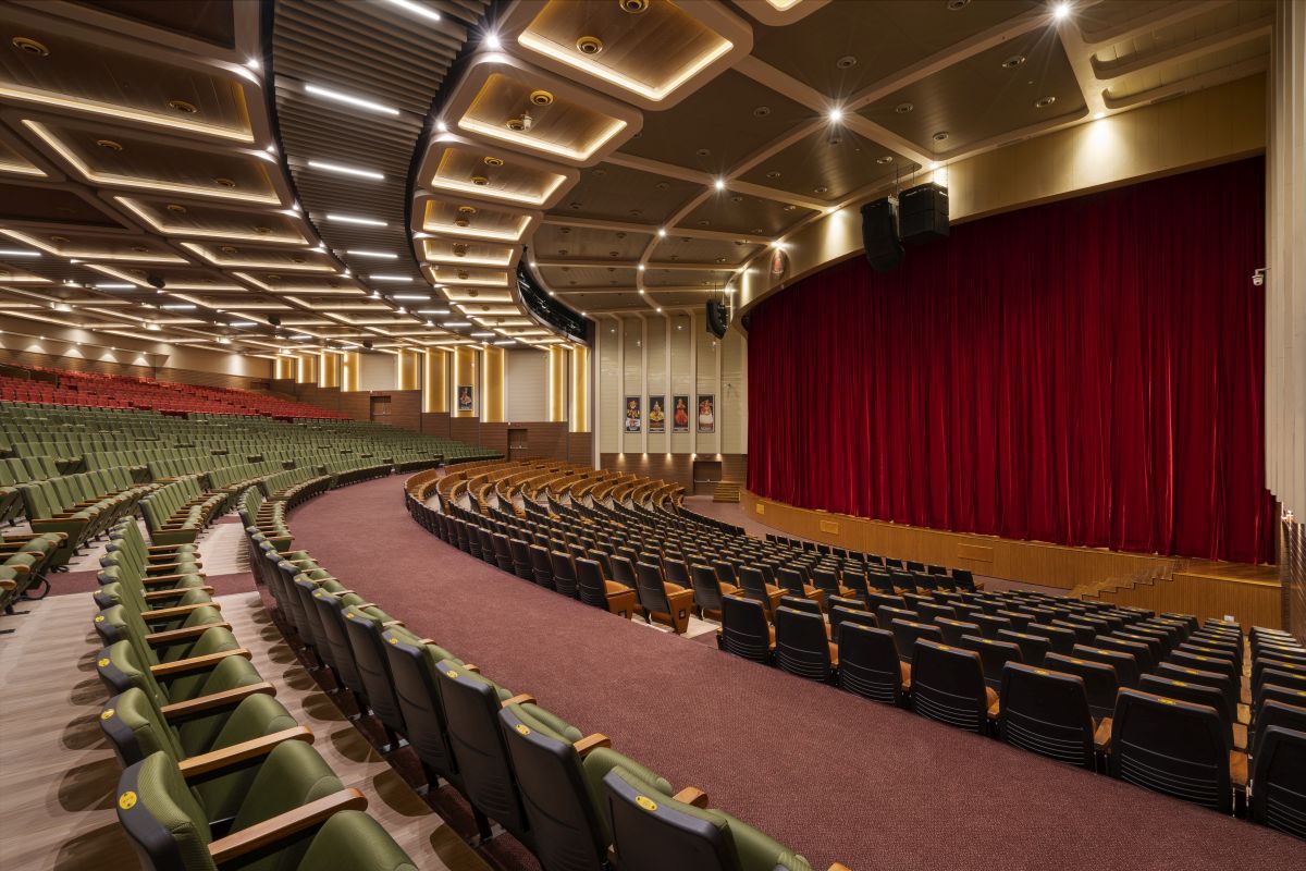 Auditorium for Rajagiri School of Engineering & Technology at Kochi, Kerala by Architect Rahul Manohar (RMM Designs) 20