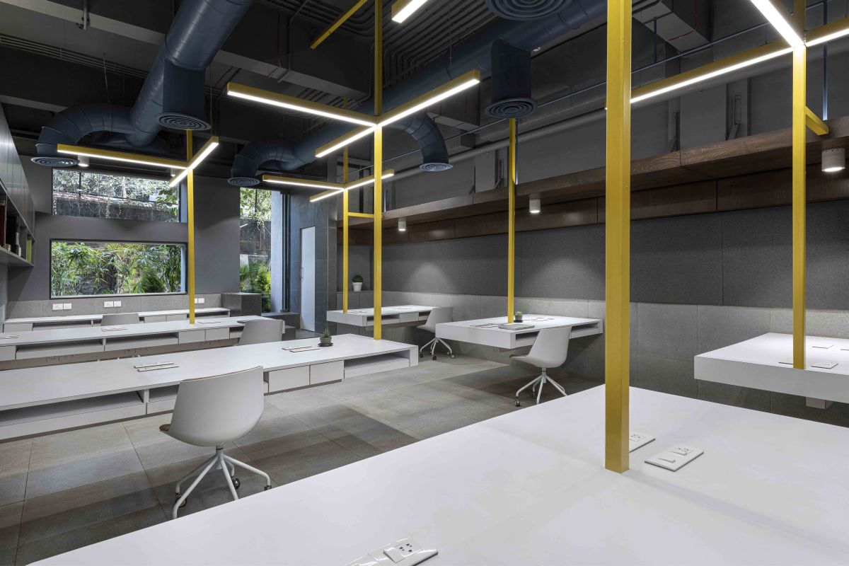 Suspended Office, at Mumbai, by DIG Architects 15
