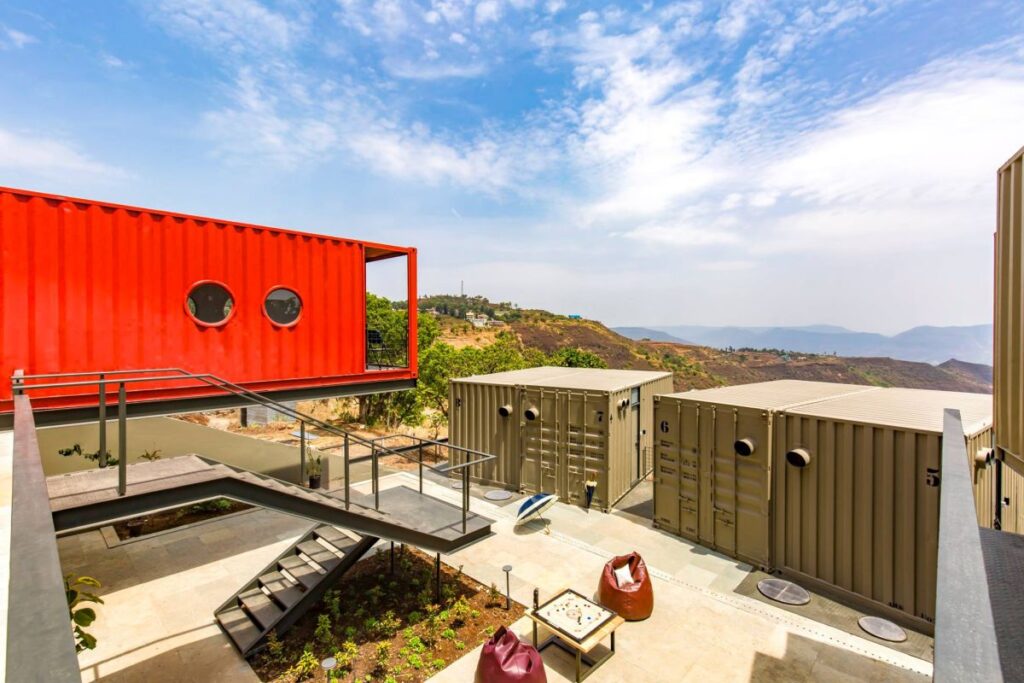 Zostel at Panchgani, A backpackers’ hostel at Panchgani, by Madhav Joshi and Associates 3