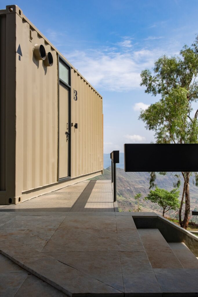 Zostel at Panchgani, A backpackers’ hostel at Panchgani, by Madhav Joshi and Associates 11