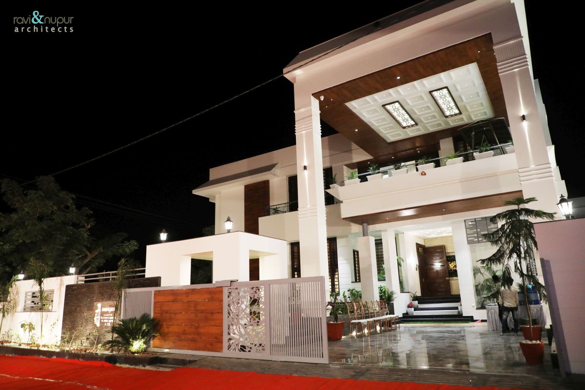 Modern Residence in Jodhpur, at Jodhpur, by Ravi & Nupur Architects 1
