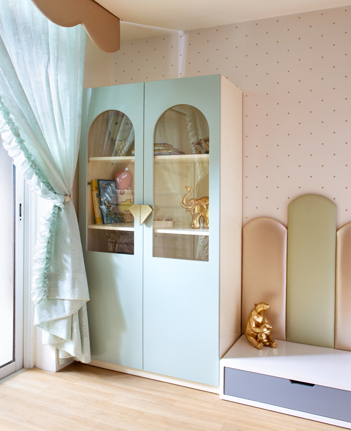 Thinkcutieful designs a playroom for two sisters 5