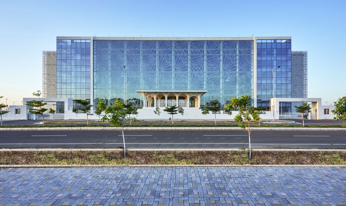 Auric Hall,District Administration Building, at Aurangabad, by IMK Architects 