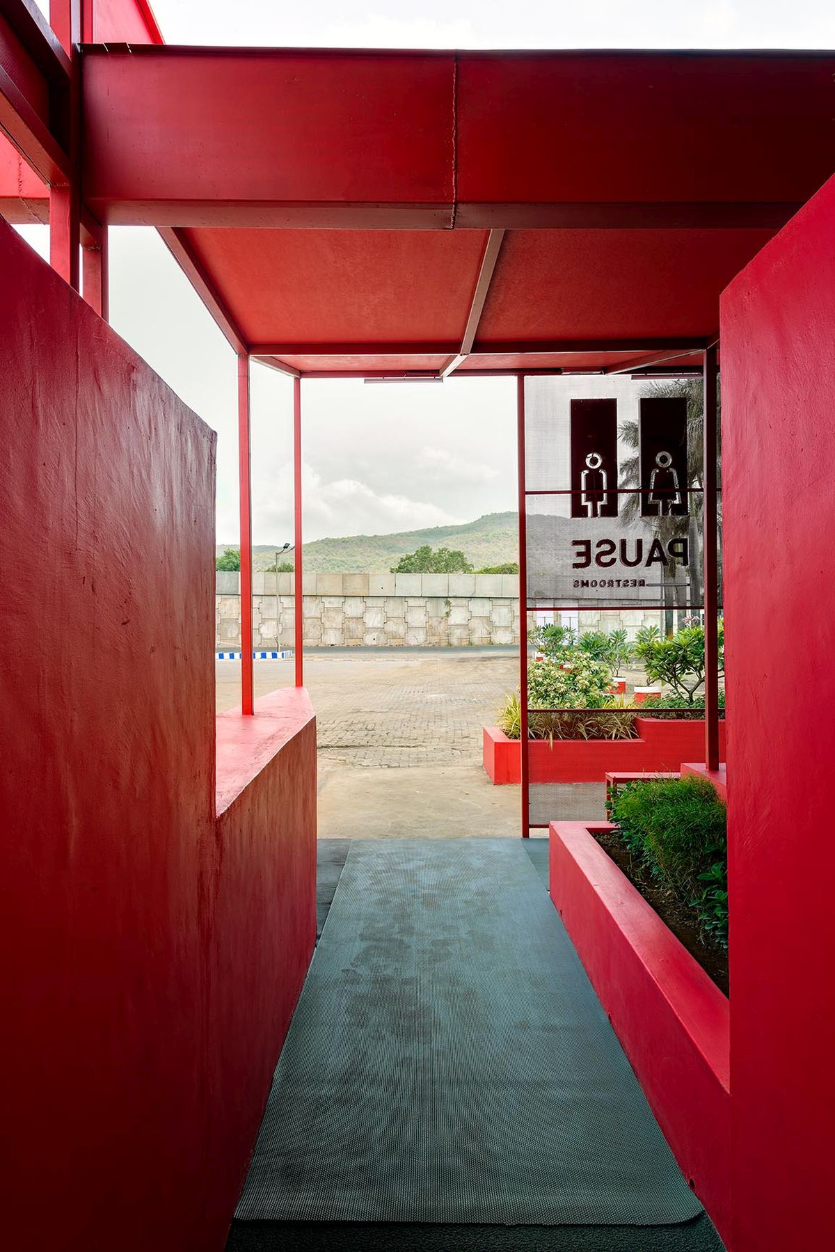 Pause - Restrooms, at Bombay-Goa Highway, by RC Architects 29