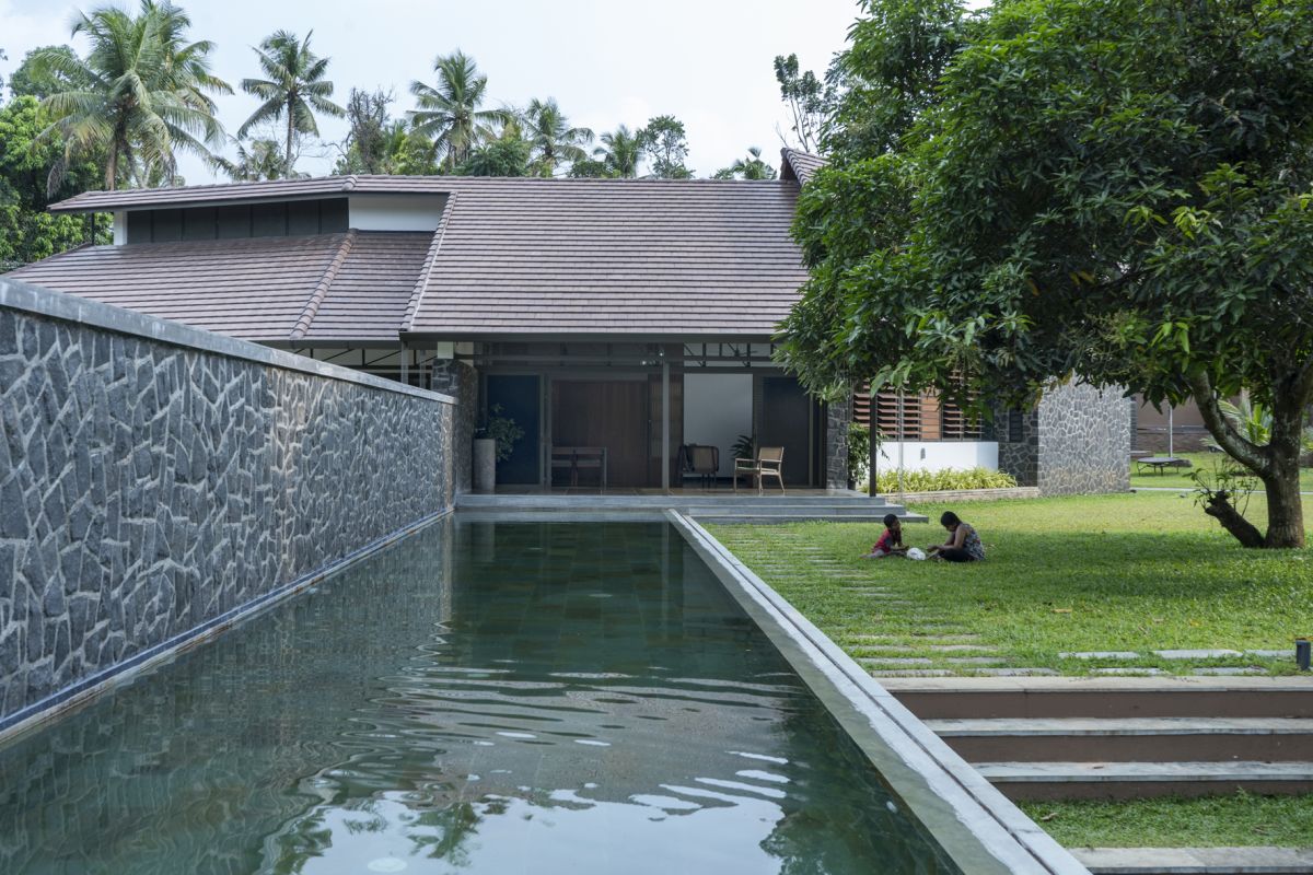 Dr Maani House 2020, at Koothattukulam, by RGB Architecture Studio 15