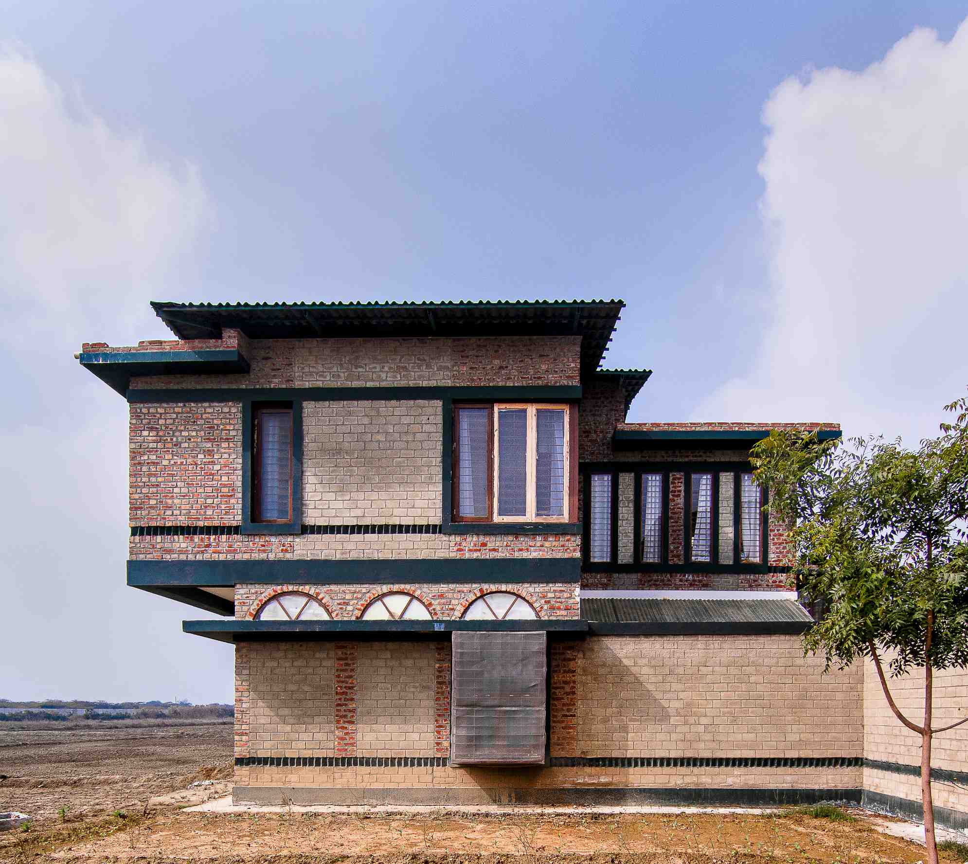 BGIS ISKCON: A low-cost ecological housing for teachers at Vrindavan, Mathura, by Prayogshalaa Architects 11