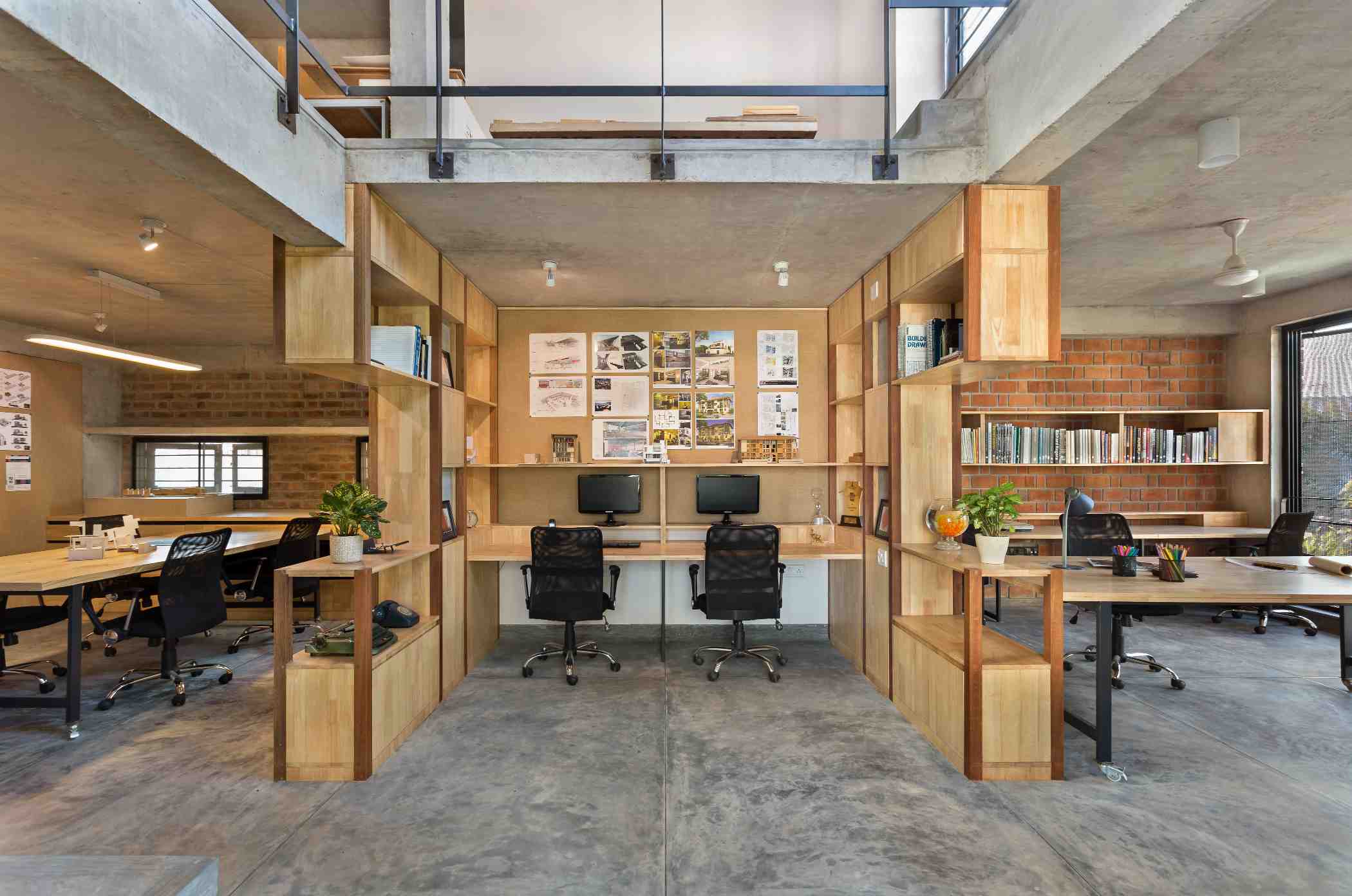 Architects own office and house, at Bangalore, by Between Spaces 1