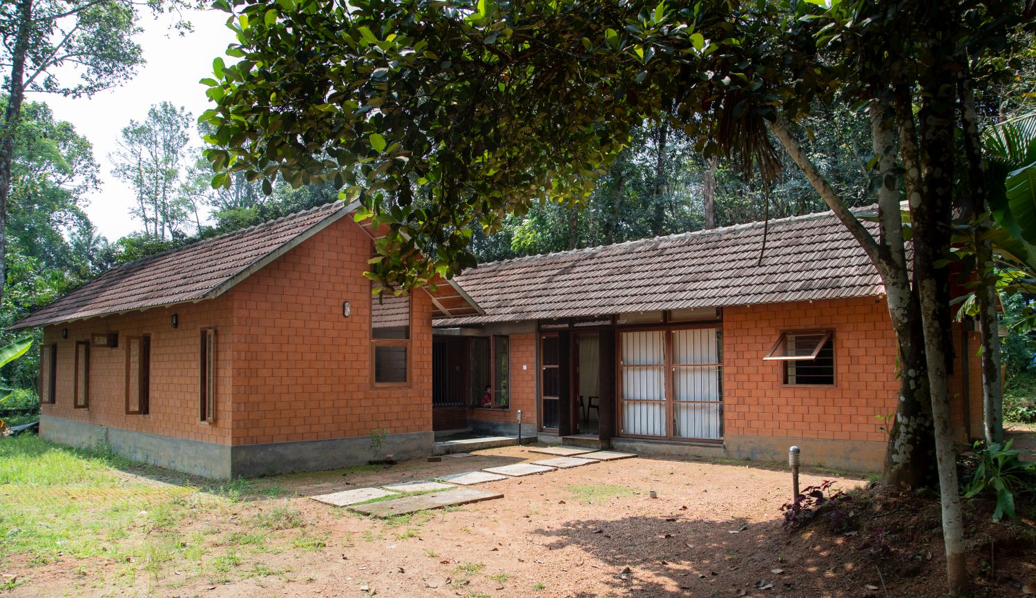 The house in adoor in Trivandrum by Fictional Project 
