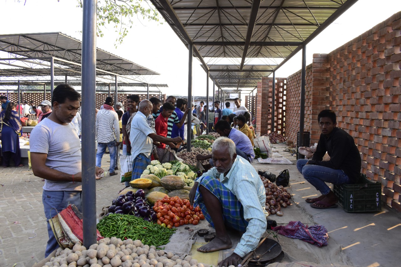 Narindrapur Market at Siwan, by Studio Matter