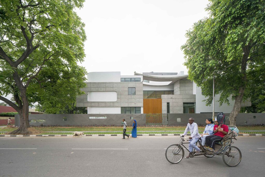 Residence 1065, Chandigarh, by Charged Voids 47