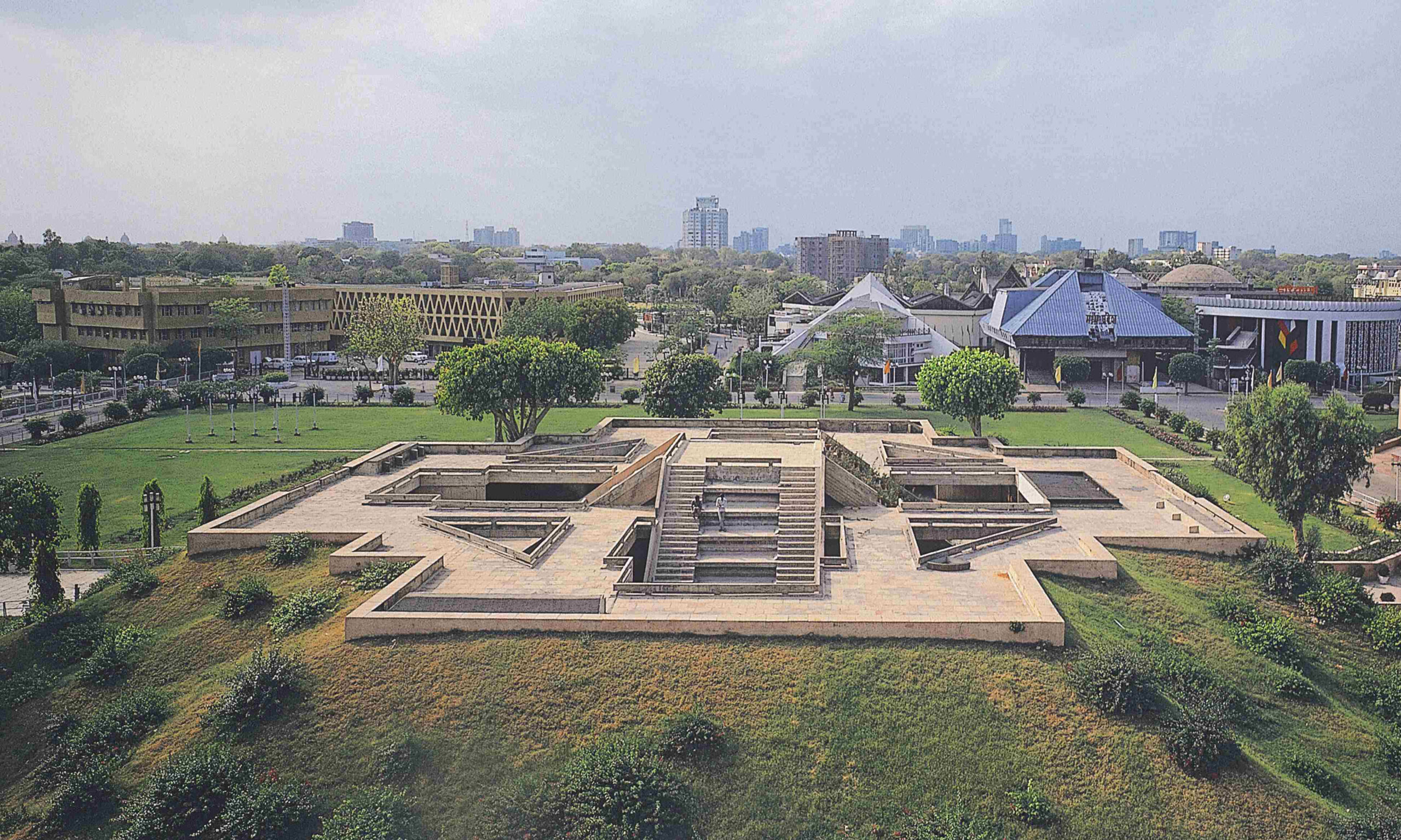 Independent India’s Architecture at 75: From the Past, Onto the Present 110