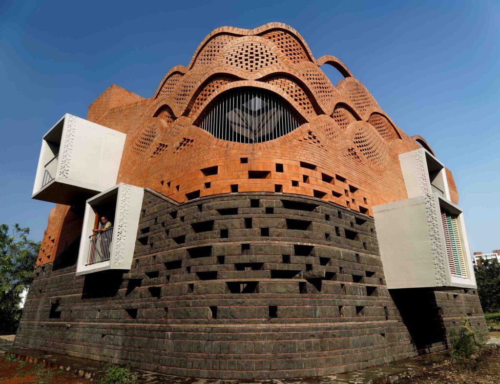 Independent India’s Architecture at 75: From the Past, Onto the Present 92
