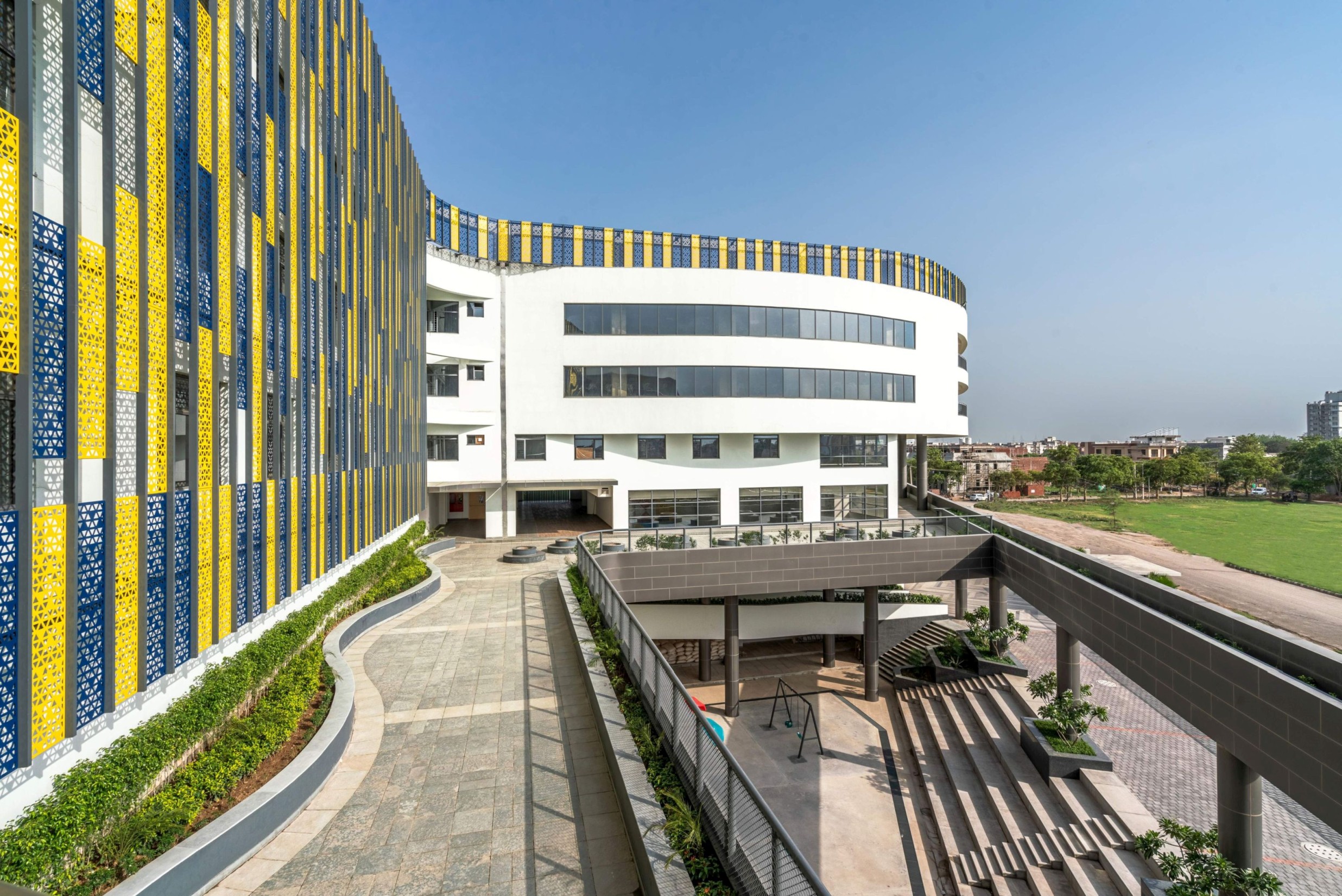 Amity International School, Mohali by Vijay Gupta Architects 11