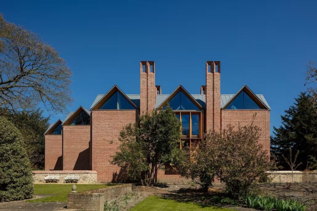 In Images: The New Library, Magdalene College, by Niall McLaughlin Architects: RIBA's 2022 Stirling Prize Winner 4