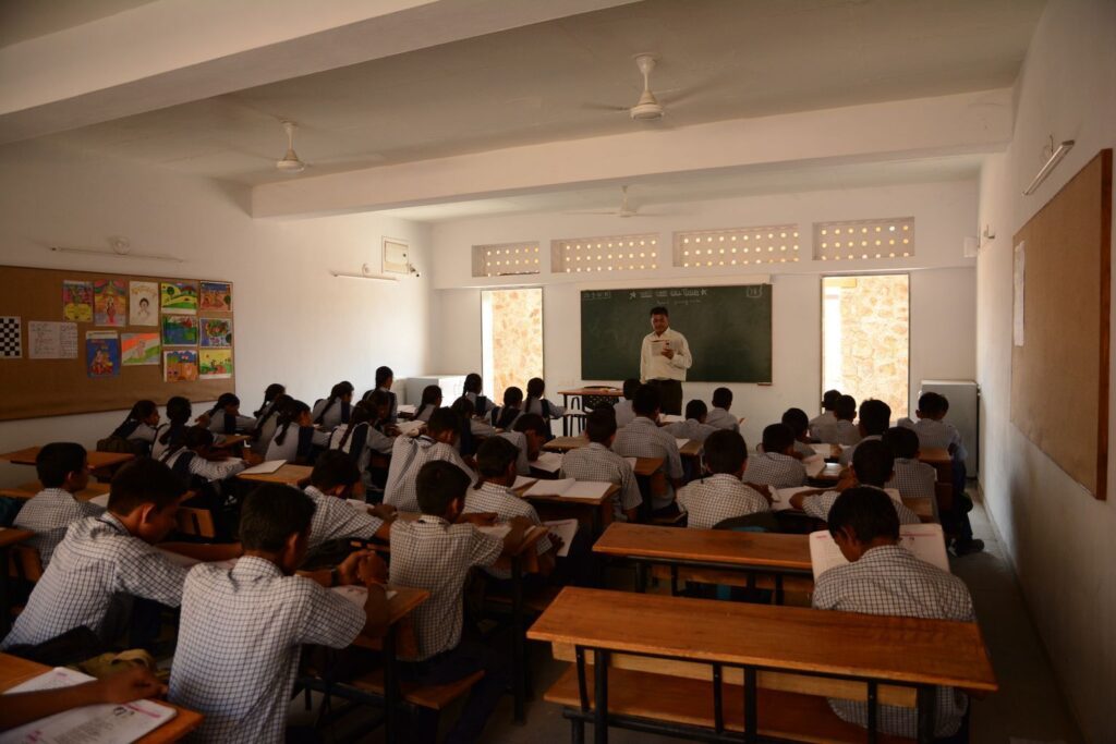 Shardashish school, Chhapi, by Indigo Architects 31
