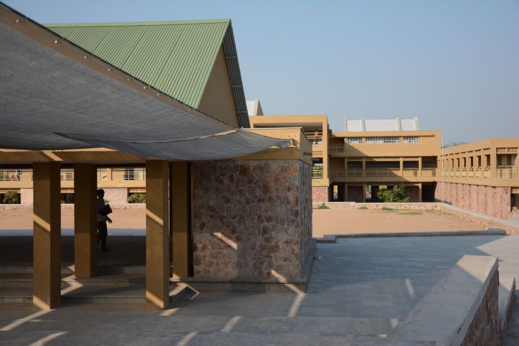 Shardashish school, Chhapi, by Indigo Architects 35