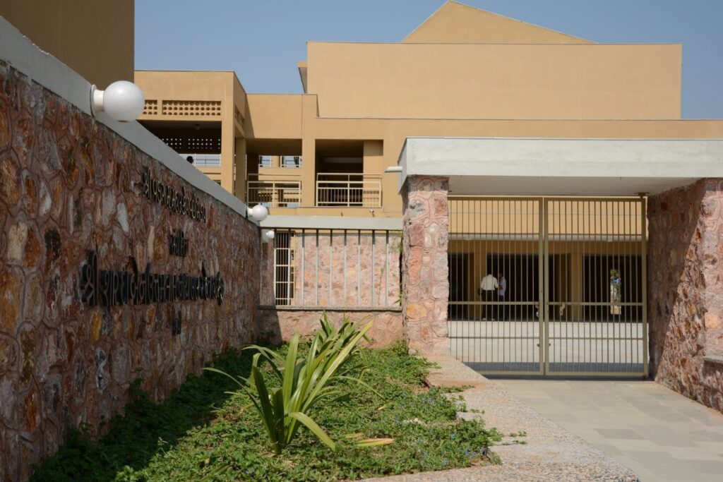 Shardashish school, Chhapi, by Indigo Architects 55