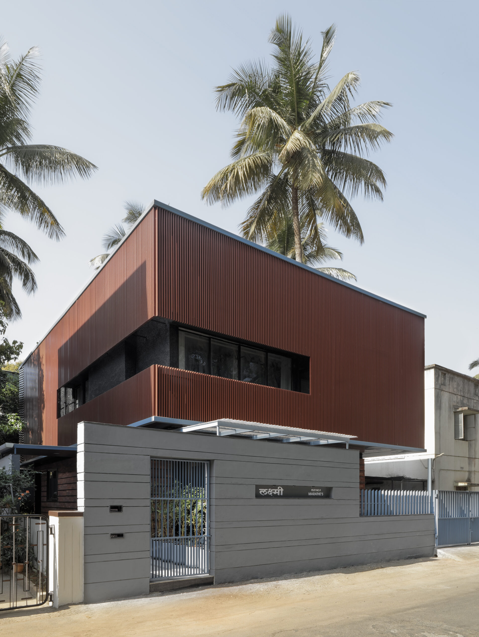 The Brown Envelope, Pune, by Alok Kothari Architects 39