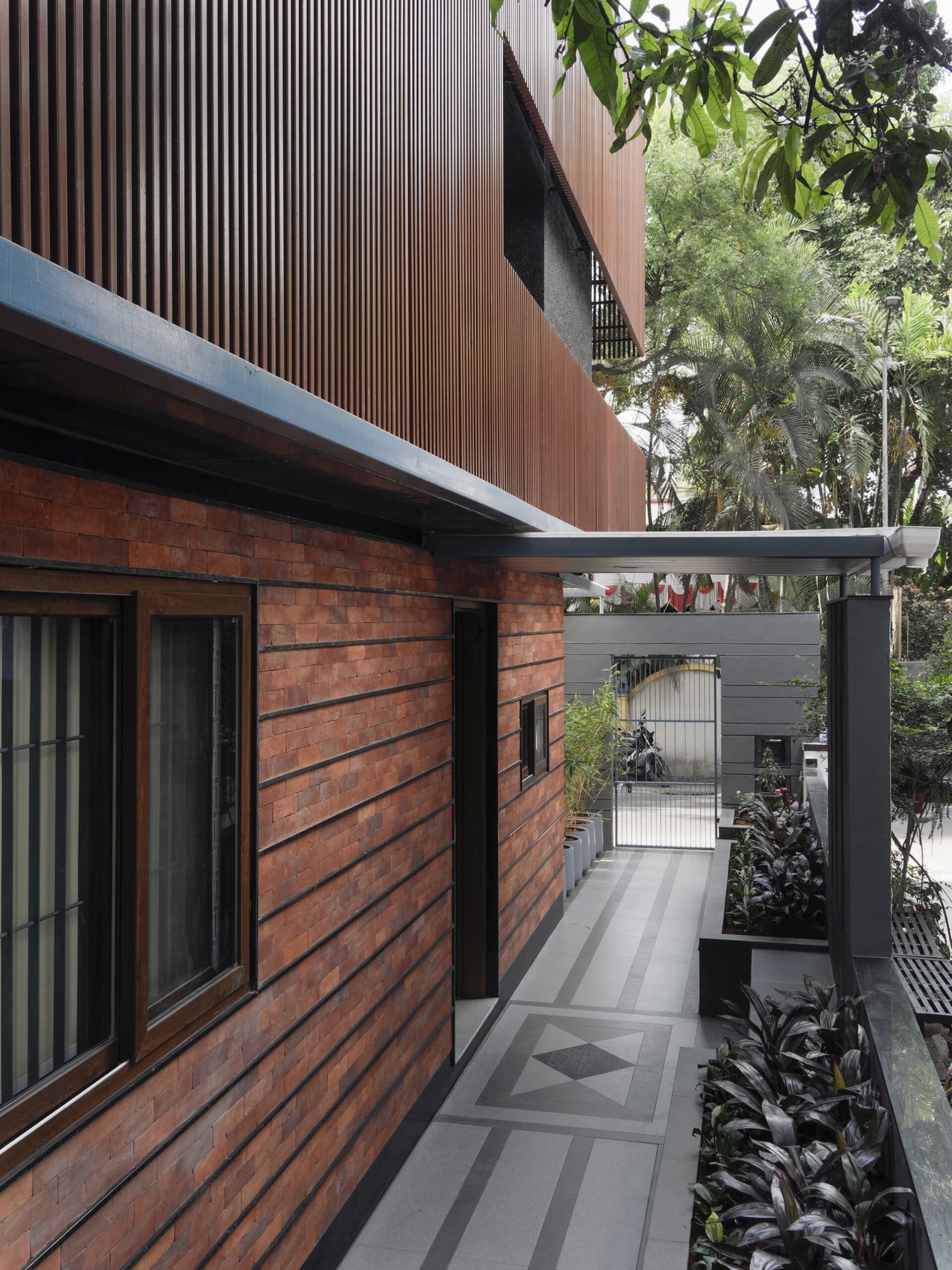 The Brown Envelope, Pune, by Alok Kothari Architects 15