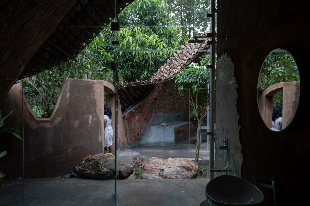The Wendy House at Palakkad, Kerala, by Earthscape Studio 33