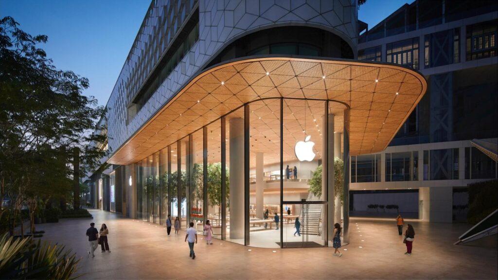 A Fosters + Partners Design: India Gets its First Apple Flagship Store 1