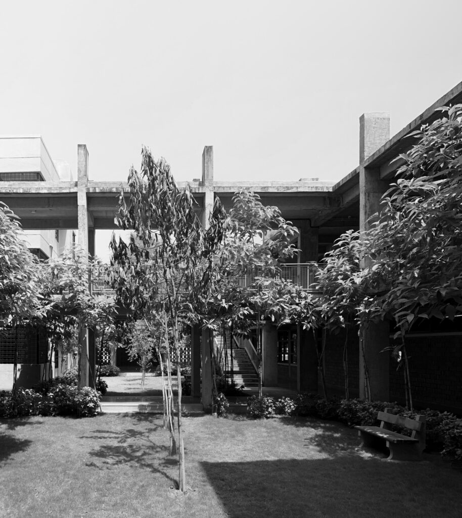 Students' Hostel, Nagpur, by Studioboxx