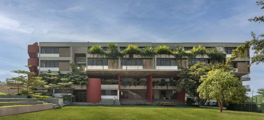 Airaa Academy, Bangalore, by Hunderdhands