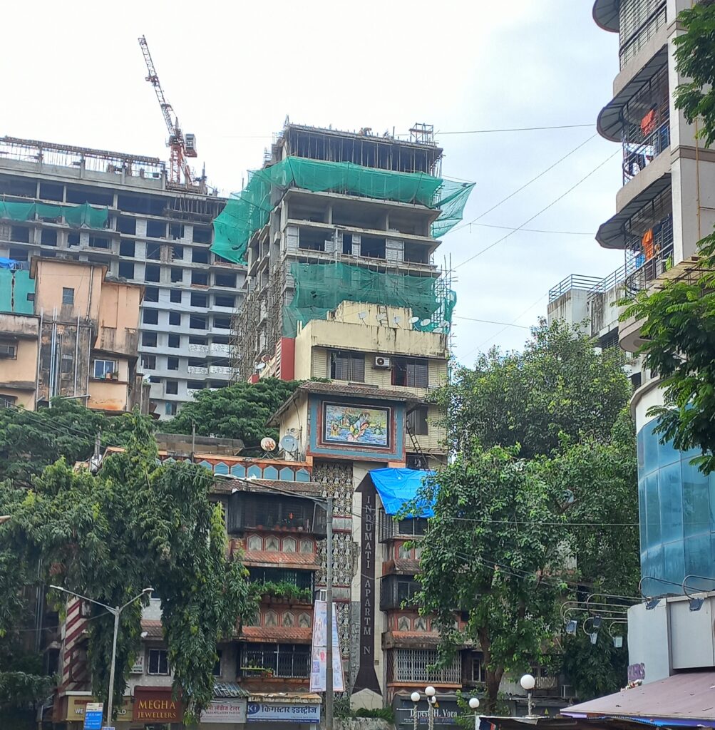 Introspecting on the gap between the Homes we get to live in, the Homes we can aspire to live in and the Houses we actually design 3