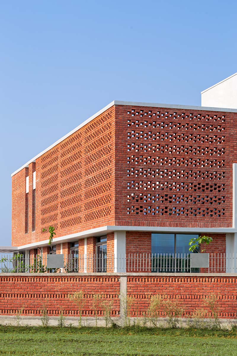 Integrated Production Facility for Organic India, Lucknow, by Studio Lotus 11