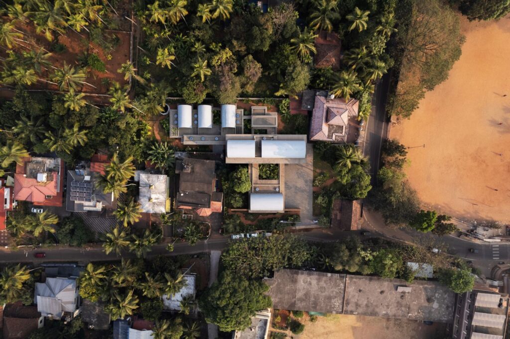 The Stoic Wall Residence, Kerala, by LIJO.RENY.architects 23