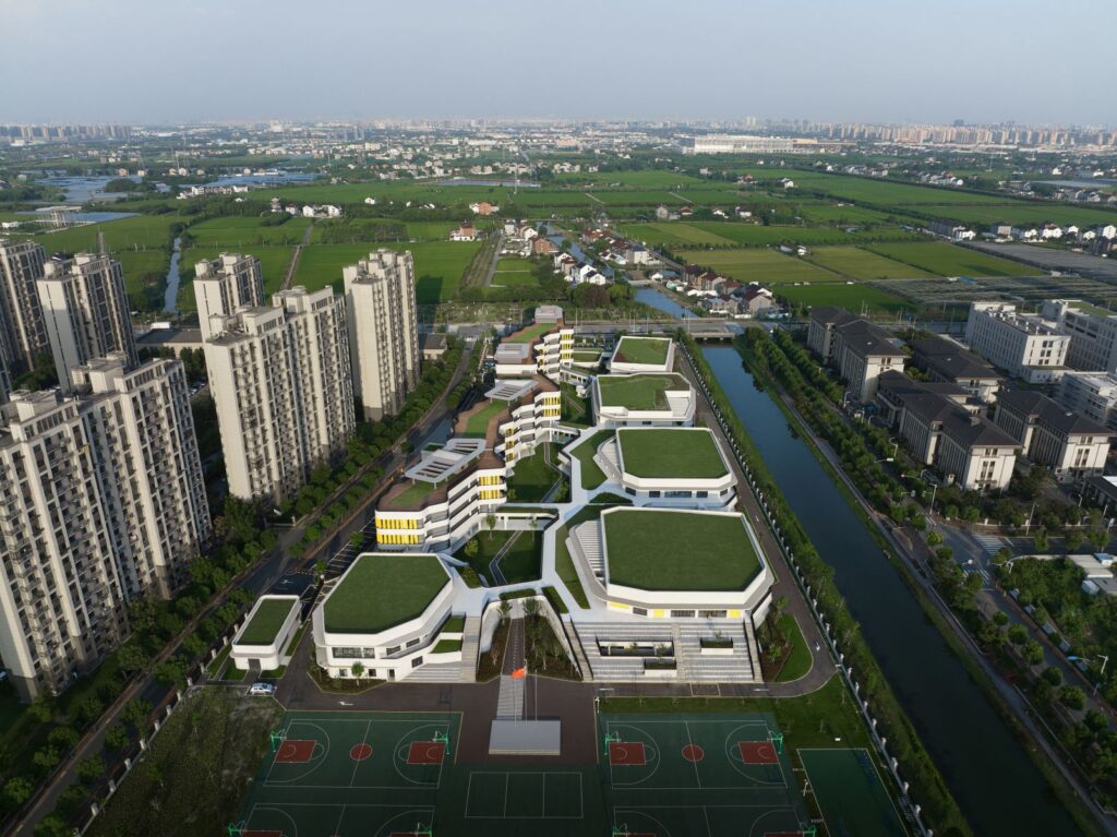 Aerial view of Chonggu Experimental School, Qingpu, by BAU (Brearley Architects + Urbanists). Photograph clicked by INNS Images