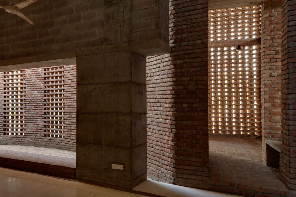 Bait ur Rouf Jame Mosque, Dhaka, Bangladesh, by Marina Tabassum Architects. Photograph by Rajesh Vora