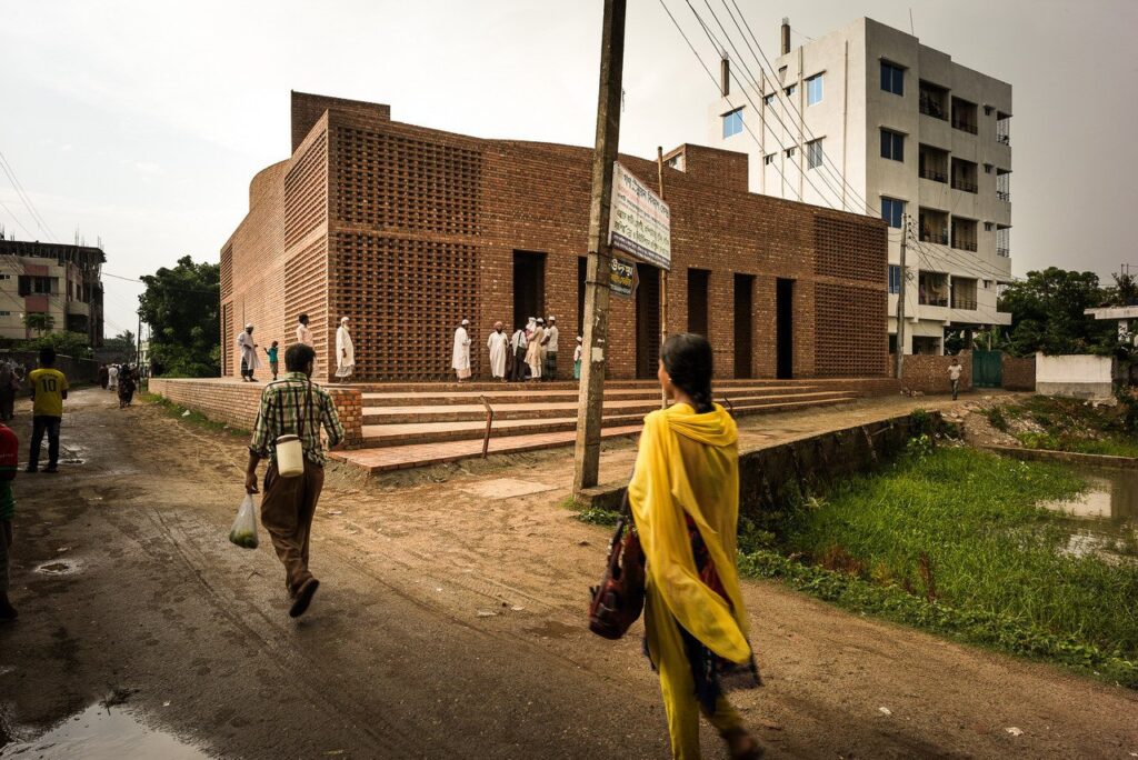 Bait ur Rouf Jame Mosque, Dhaka, Bangladesh, by Marina Tabassum Architects. Photograph by Rajesh Vora