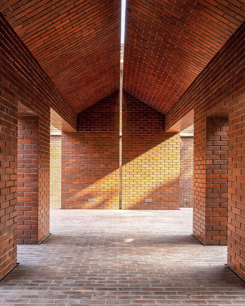 Hamidur Rahman Memorial Complex, Dhaka, Bangladesh, by Marina Tabassum Architects. Photo by City Syntax