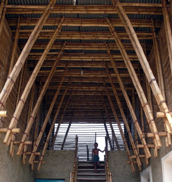 METI School, Rudrapur, Bangladesh, by Anna Heringer and Eike Roswag. Photo by Kurt Hoerbst