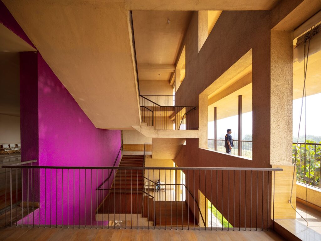 JSW Sanjeevani Multispeciality Hospital, Dolvi, Maharashtra, by SJK Architects © Rajesh Vora